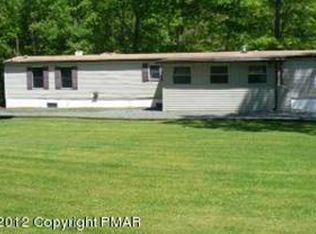 216 Memorial Dr, Kunkletown, PA 18058