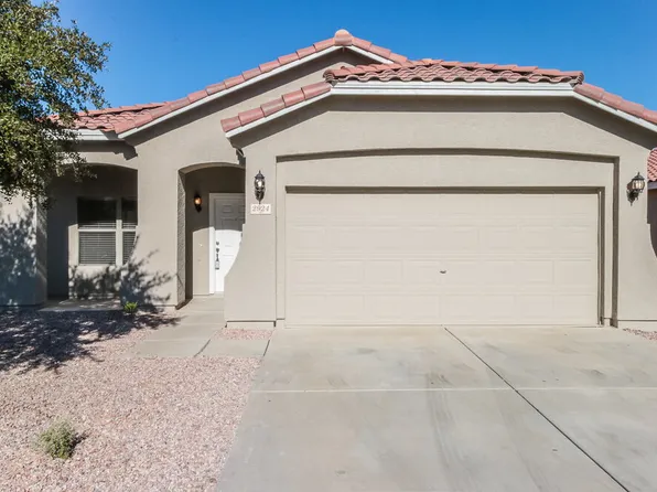2924 W Allens Peak Dr, San Tan Valley, AZ 85142