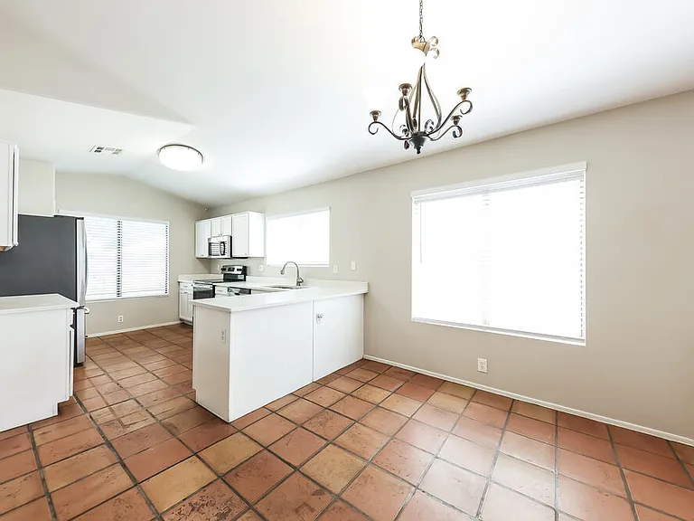 8631 W Fargo Dr — Photo 7