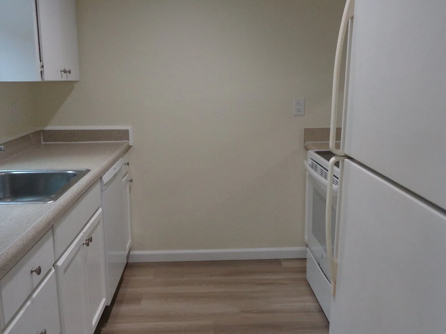 Remodeled 2 bedroom in South Everett — Photo 2