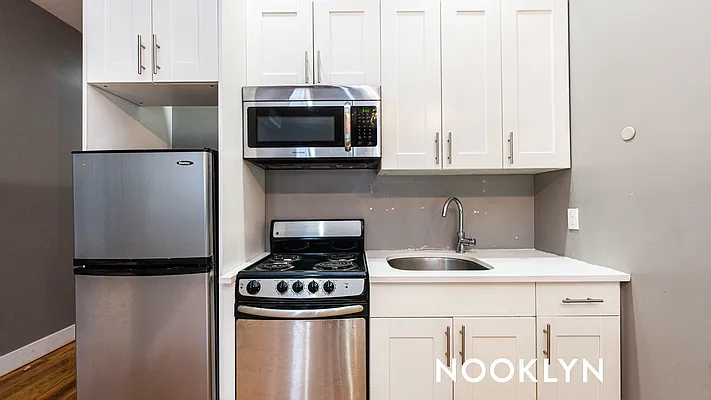 Rented by Nooklyn NYC LLC | media 3