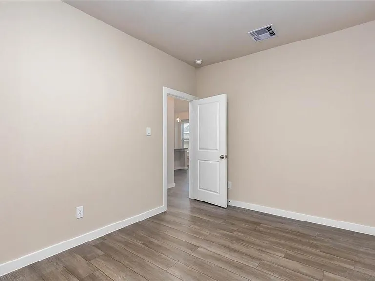 5063 Hazel Orchard Dr — Photo 17