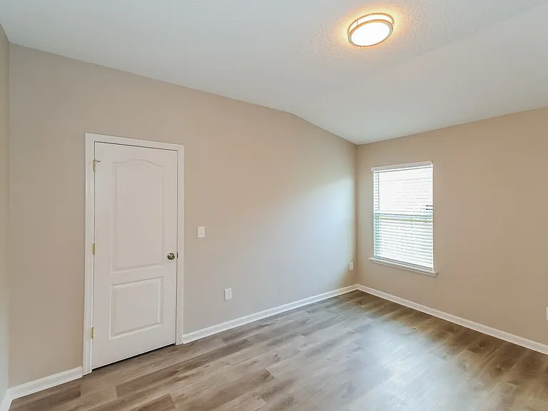 2630 Oak Haven Dr — Photo 13