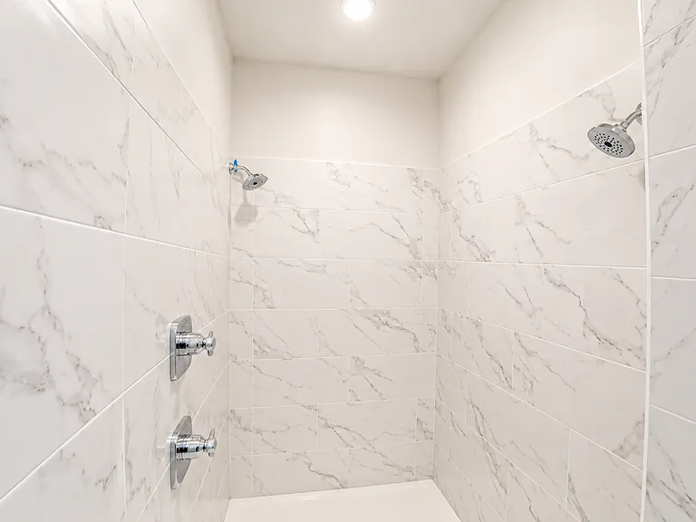 5608 S Rosalia Way — Photo 17