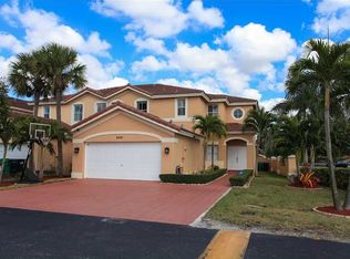 4541 SW 162nd Ct, Miami, FL 33185