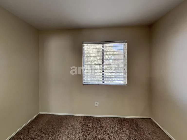 193 Caswell Ct — Photo 15