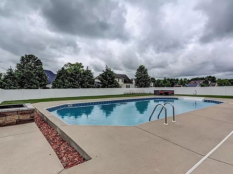 6455 Birchwood Ln, Decatur, IL 62521 Zillow