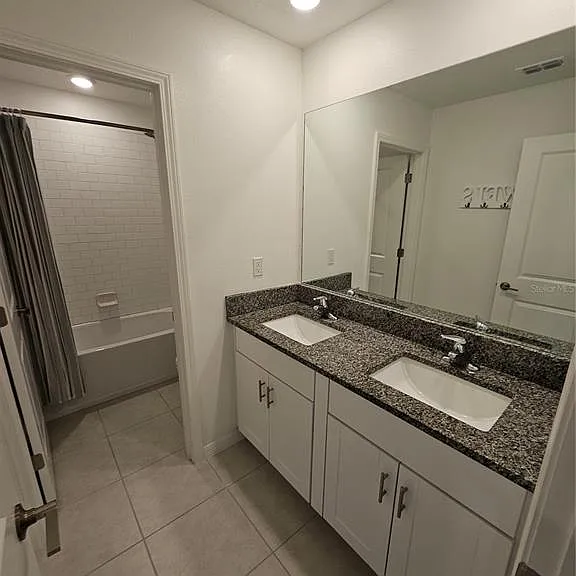 12751 Weston Oaks Ln — Photo 32