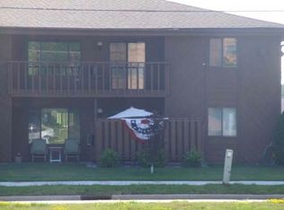 3201 W Meadows Ct APT A, Sheboygan, WI 53081