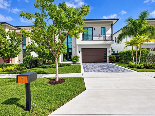 237 NE 11th St, Delray Beach, FL 33444