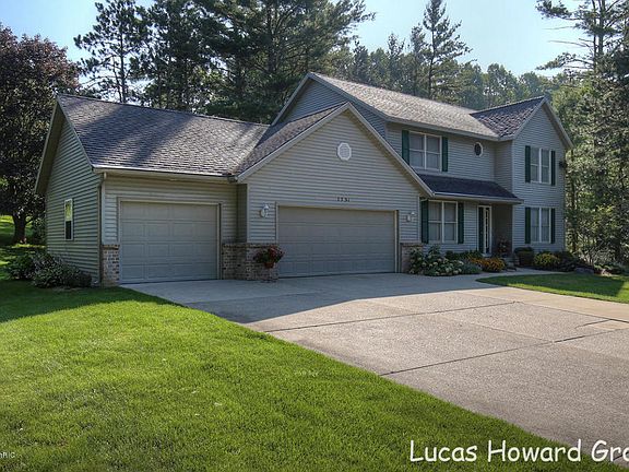 3rd image of 7731 Austinridge Dr SE