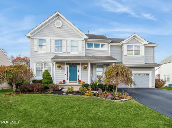 32 Danella Way, Howell, NJ 07731