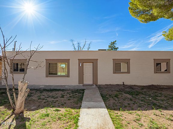 2nd image of 1530 N Calle Granada