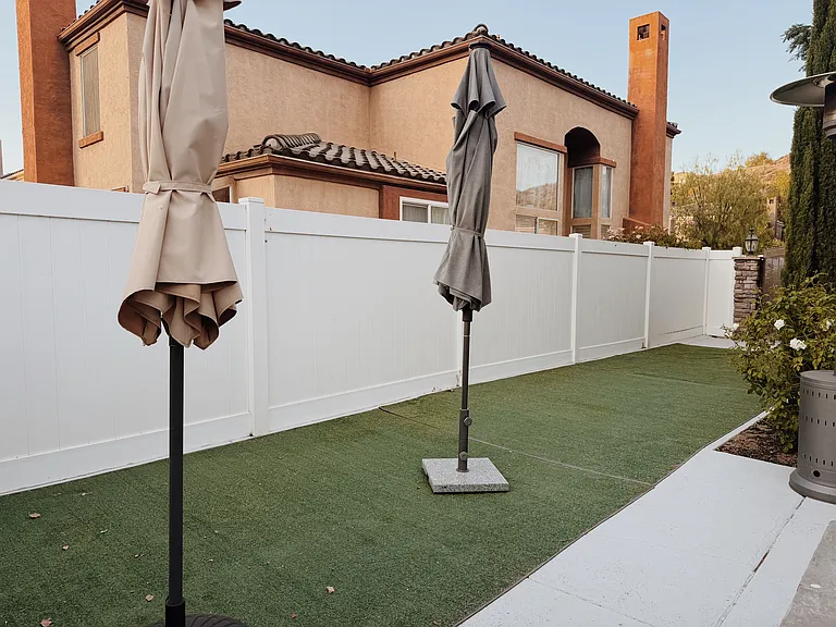 1060 Ginger Cir — Photo 8