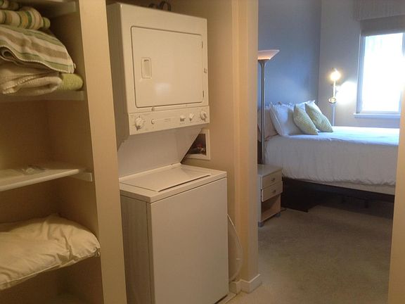 washer dryer in unit