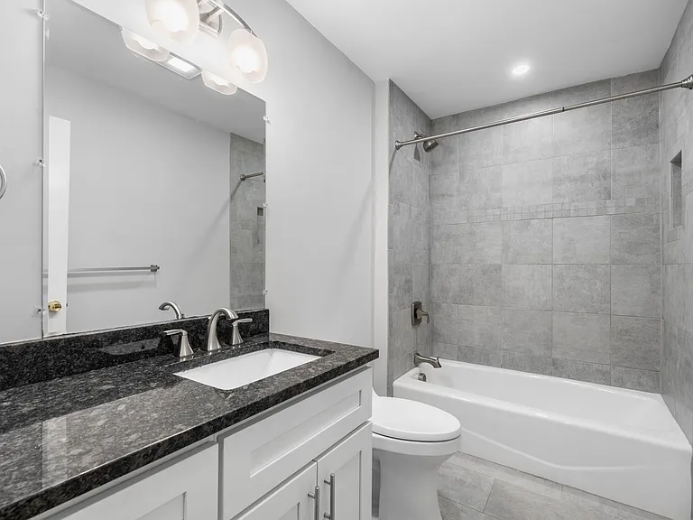 1433 Cambridge St #3 — Photo 8