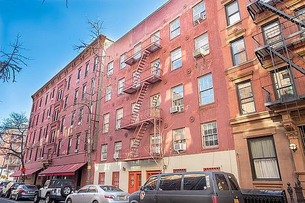 Rented by Compass | media 1