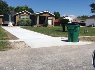 2233 Little Flower Ln, Marrero, LA 70072