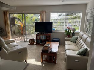 818 Hygeia Ave, Encinitas, CA 92024