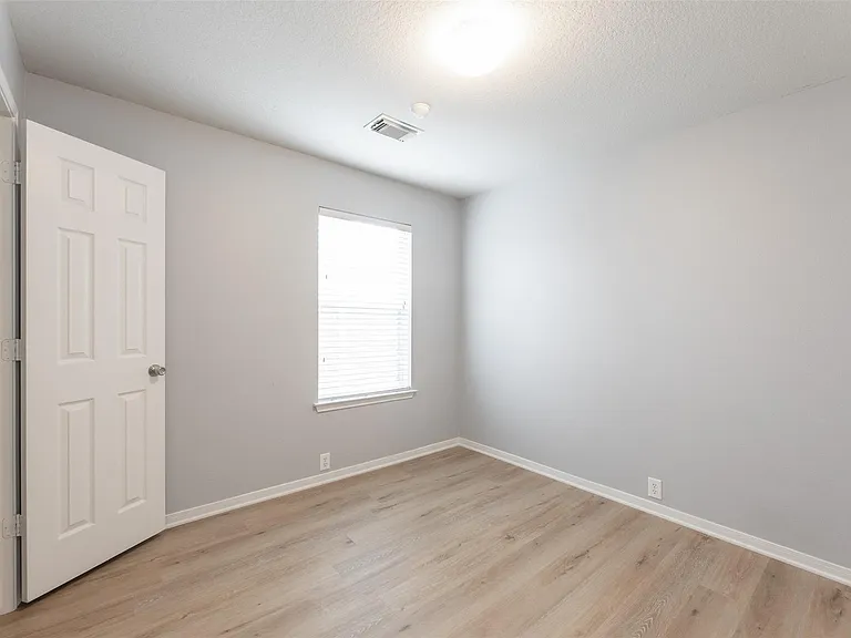 16522 Grenada Falls Dr — Photo 21