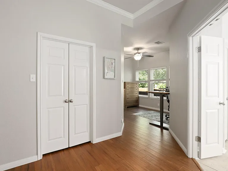18121 Whitewater Cv — Photo 19