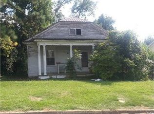 825 Gordon St, Roanoke, AL 36274