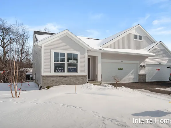 321 Hickory Valley Dr, Kalamazoo, MI 49009