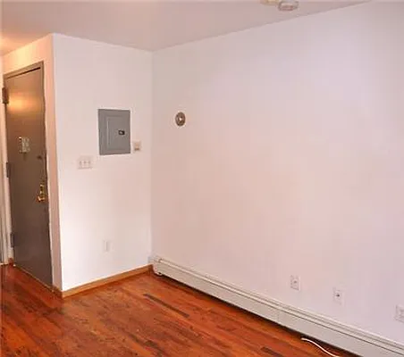 Rented by E Property Group | media 17