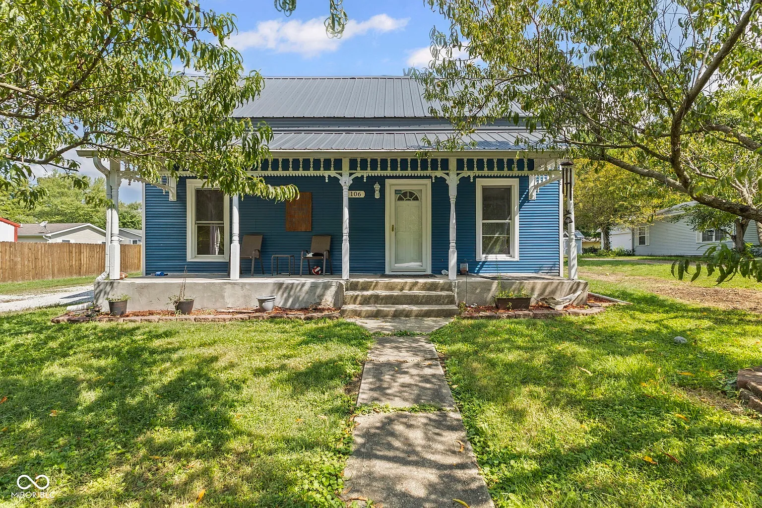 106 E Indiana St photo 1