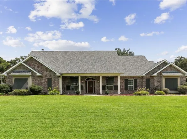 212 Cedar Grove Ln, Belle Chasse, LA 70037