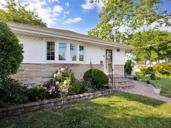 73 Lawrence Road, Hempstead, NY 11550