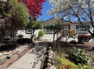 25368 E Cedar Glen Loop, Welches, OR 97067