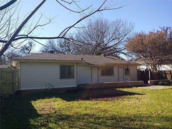3rd image of 756 Henson Dr