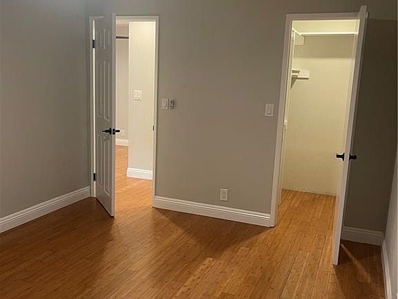 4th image of 6869 Homer St