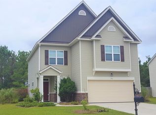 206 Long Pond Dr, Sneads Ferry, NC 28460