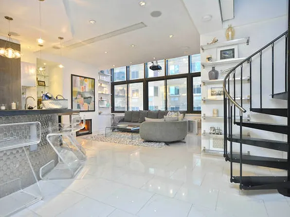 529 W 42nd St APT 9-Q, New York, NY 10036