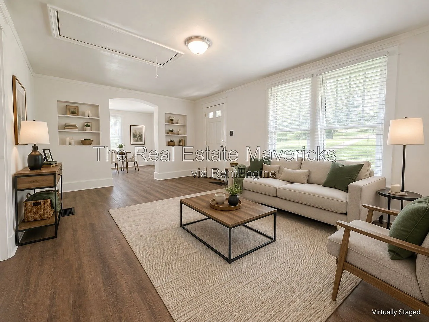 3 bed, 2.0 bath, 1955 sqft, $1,725 — Photo 3