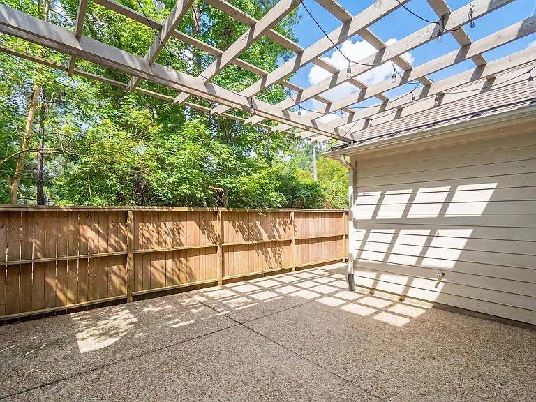 91 Kendrick Pines Blvd — Photo 42