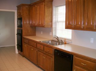4104 Colchester Ct, Norman, OK 73072