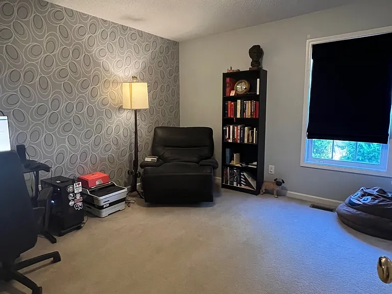 305 Woodgreen Dr — Photo 15