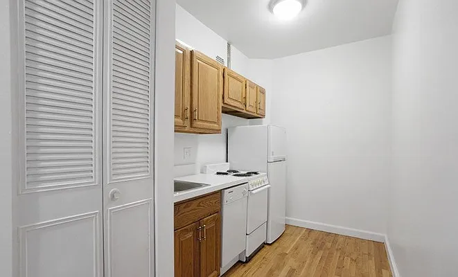 Rented by Copperwood Real Estate | media 6