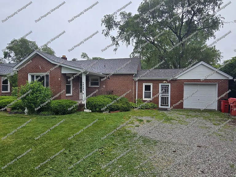 13135 Schneider St — Photo 1