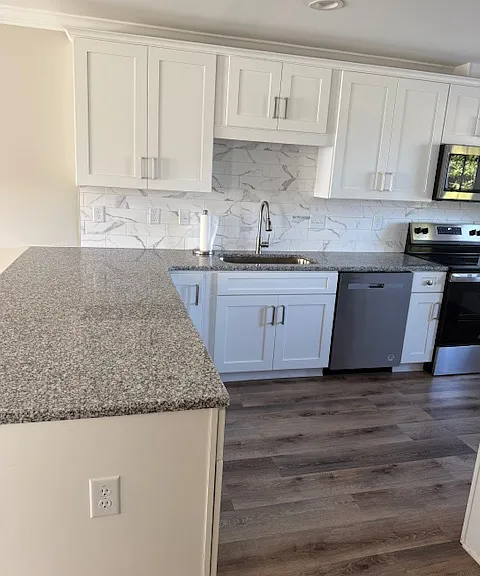 203 Rock Barn Rd NE #B — Photo 2