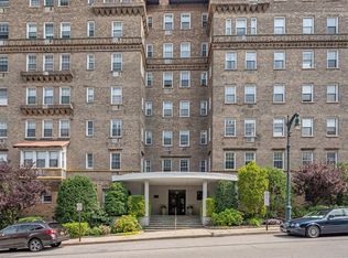 16 N Chatsworth Ave APT 310, Larchmont, NY 10538