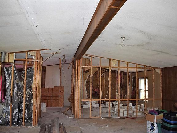 5th image of 1348 State Road 135 S