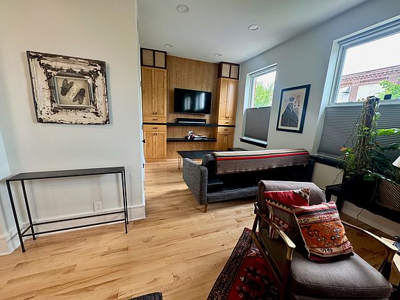 3rd image of 2748 W Chicago Ave Unit 2