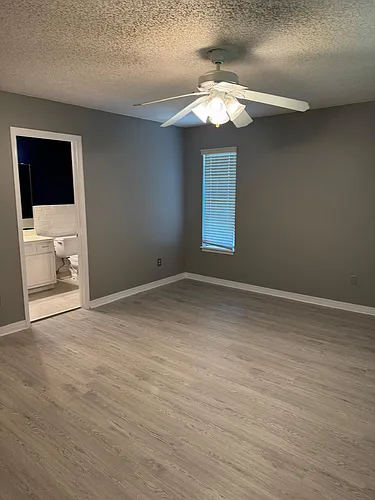 2108 McCormick Pl Photo 1