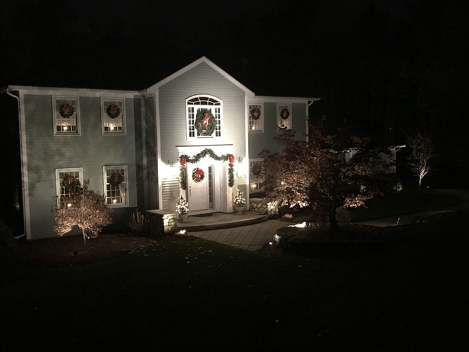 1st image of 10 Blackfoot Dr