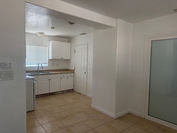4th image of 5505 Willard Way