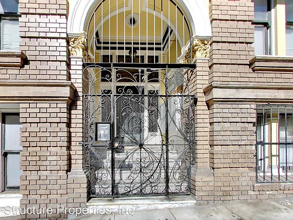 3rd image of 655 Hyde St APT 1